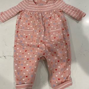 Gap one piece outfit 0-3 months